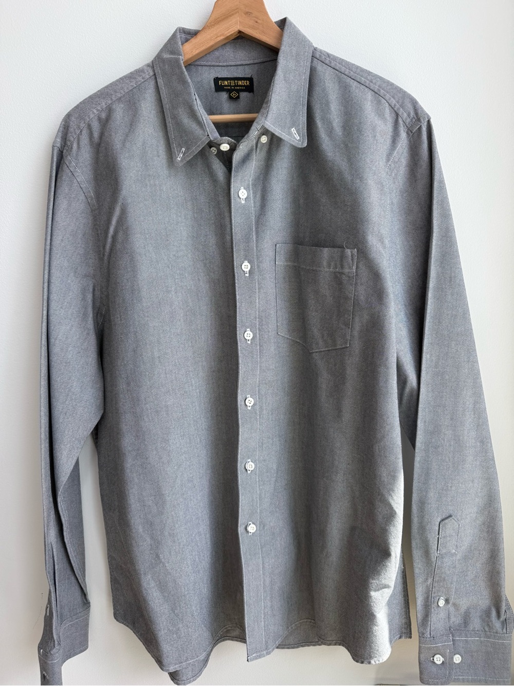 Flint and Tinder Men's Gray Button-Down Shirt